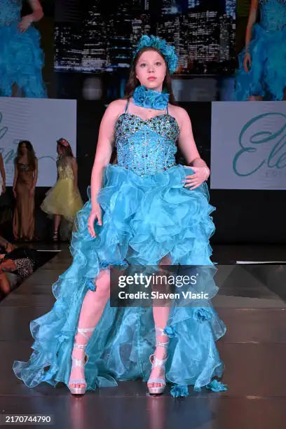 NYFW SEPTEMBER 2025 Get ready to walk the runway in New York City.
     
Join Team Elena Collection on September 2025 for this amazing opportunity.

There are two runway look options: Level One and Level Two. In either package, you keep